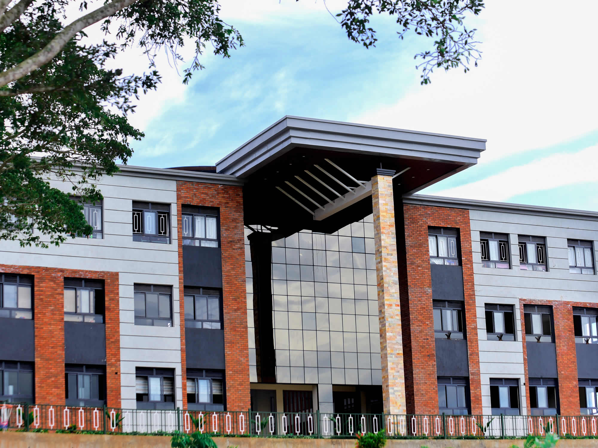 Walking photo in BG garden